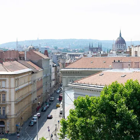 Luxury Cozy 2 Bdr Downtown Apt.6 Budapesta