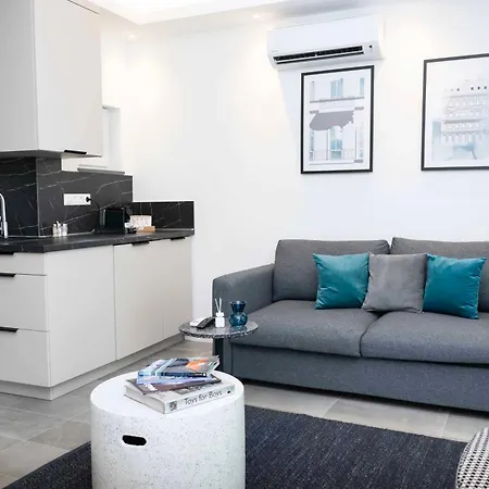 Luxury Cozy 2 Bdr Downtown Apt.6 * Budapesta