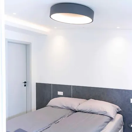Apartamento Luxury Cozy 2 Bdr Downtown Apt.6