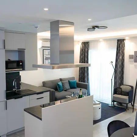 Luxury Cozy 2 Bdr Downtown Apt.6 Budapest