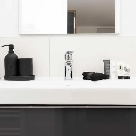 Apartamento Luxury Cozy 2 Bdr Downtown Apt.6 *
