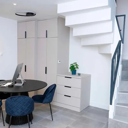 Luxury Cozy 2 Bdr Downtown Apt.6 Budapest
