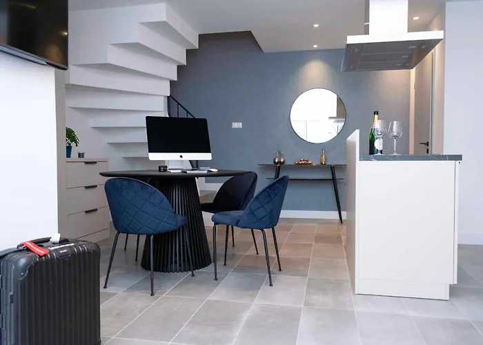 Luxury Cozy 2 Bdr Downtown Apt.6 Apartament