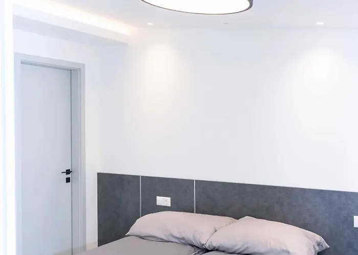 Apartamento Luxury Cozy 2 Bdr Downtown Apt.6