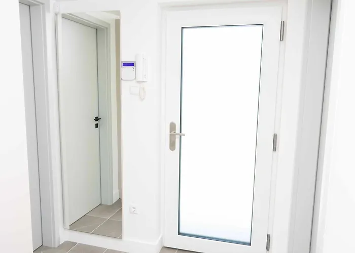 Luxury Cozy 2 Bdr Downtown Apt.6 Apartamento *